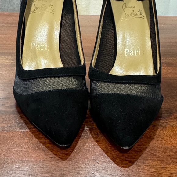 Christian Louboutin black suede pumps. - Picture 12 of 13